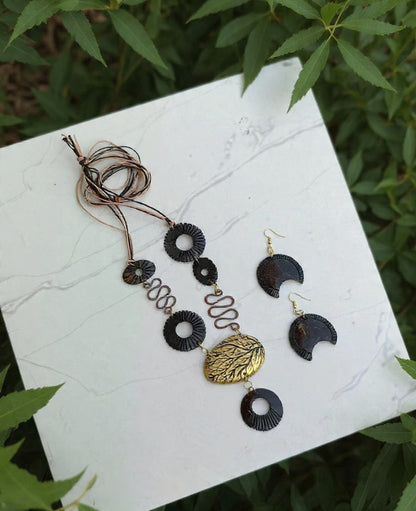 Jiyanshi Clay Necklace & Earring set