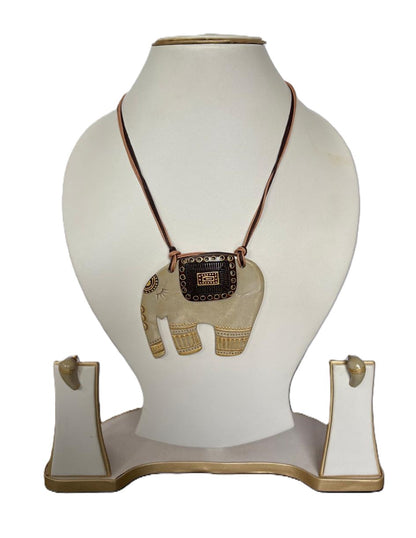 Keyara Clay Necklace & Earring set