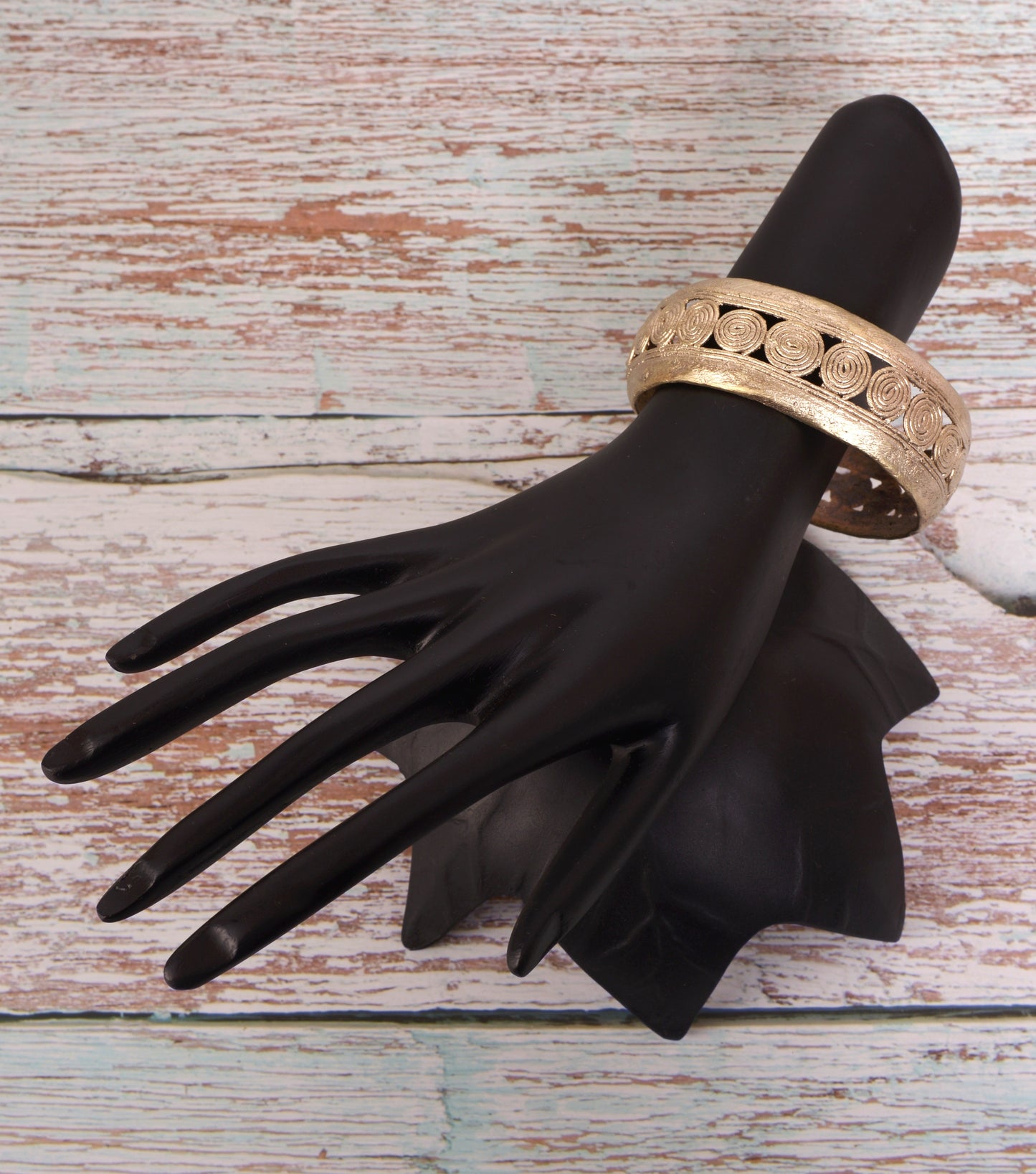 Bhuvi Dokra Bangle