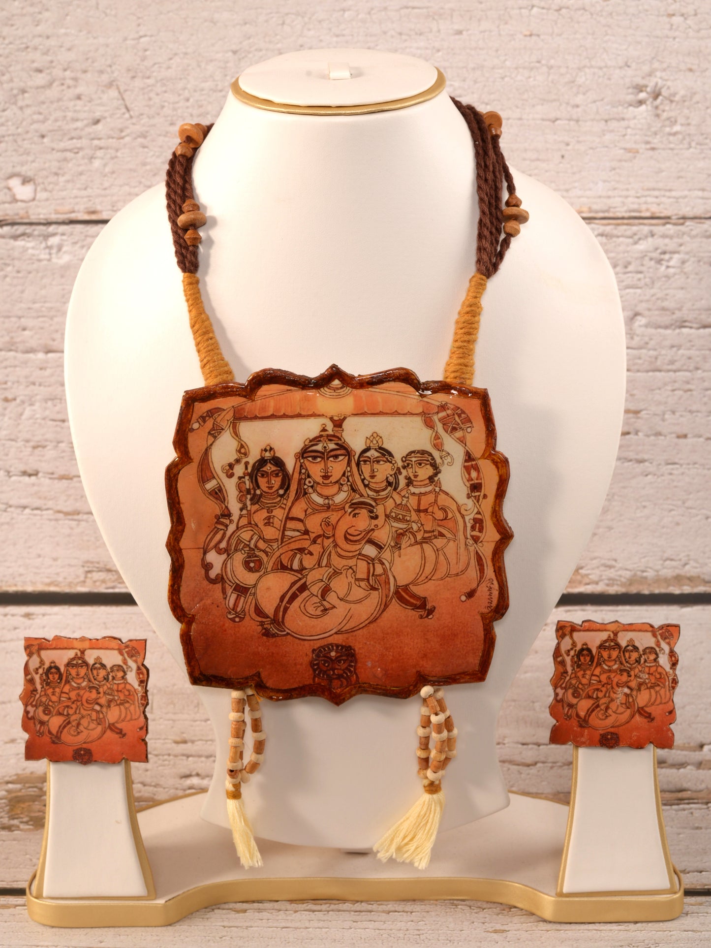 Priya Clay Necklace & Earring set