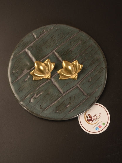 Eila Brass Earrings