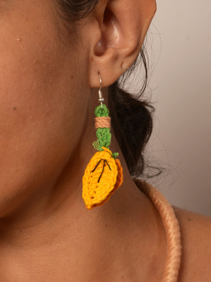 Udgita Crochet Necklace & Earrings  set