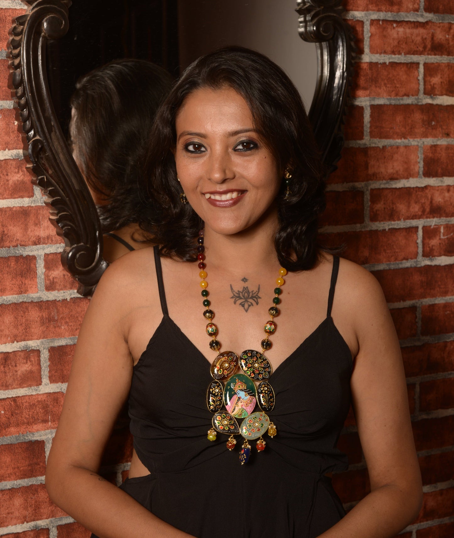 Darmika Tanjore Necklace & Earrings  set