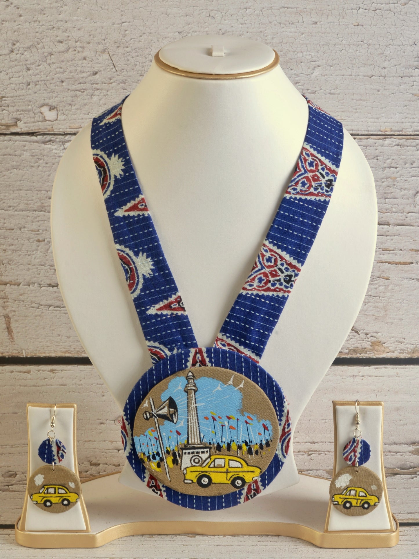 Abhinaya Fabric Kolkata Theme Necklace & Earrings set