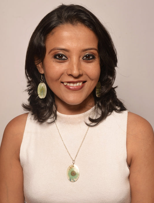 Sarah Resin Pendant & Earrings set