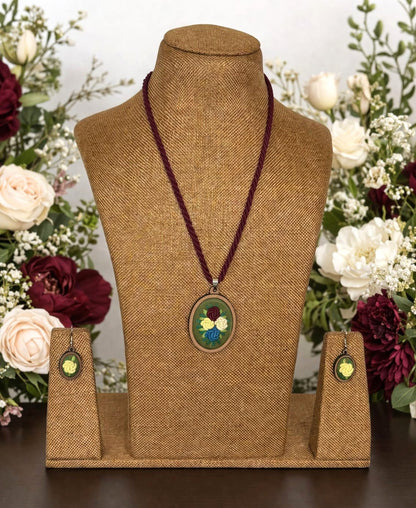 Naisha Embroidered Fabric Necklace & Earrings set