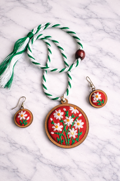 Kayra Embroidered Fabric Necklace & Earrings set